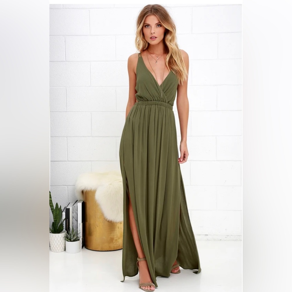 Lulus Lost in Paradise Olive Green Maxi Dress NWT Size M